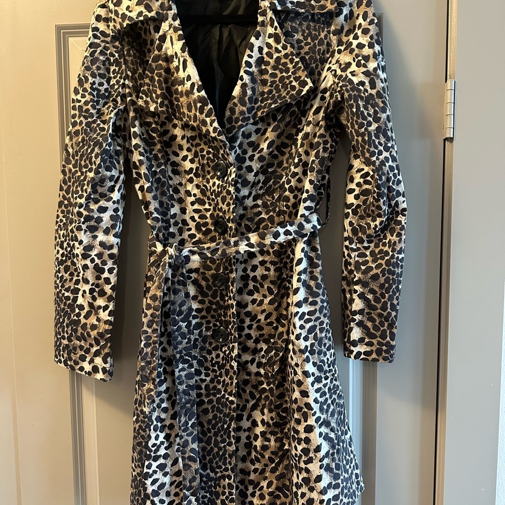 Nine West Lightweight Leopard / Cheetah Print Trench Coat, Size M